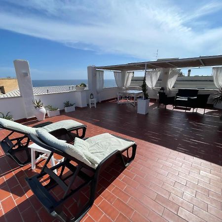 サンタ・マリネッラ La Terrazza Sul Mareヴィラ エクステリア 写真